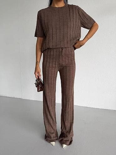 bluza s: 𝑲𝒍𝒆𝒐𝒑𝒂𝒕𝒓𝒂 𝑺𝒕𝒚𝒍𝒆 ✨ ⚜️ Univerzalna velicina ⚜️ Cena 2700 dinara Duzina — 5