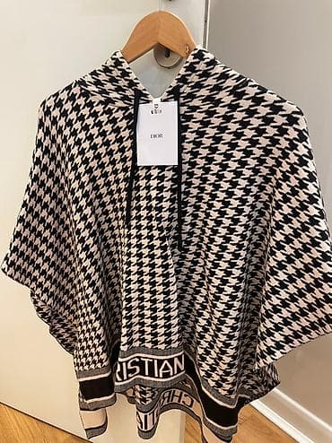 Dior poncho