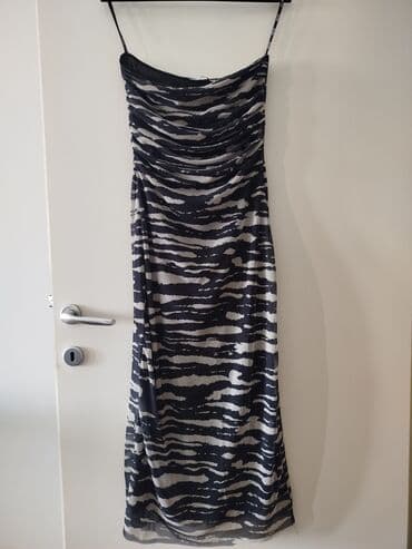 bordo haljina i cipele: M, bоја - Siva, Koktel, klub, Na bretele — 1