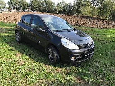 lazni alarm za auto: RENAULT CLIO 1.5DCI 2009. GOD. - KOMPLETAN AUTO U DELOVIMA — 1