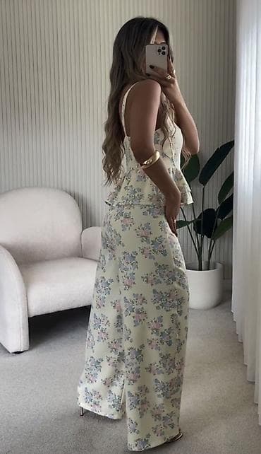 geox ženske: ✅Dvodelni ženski komplet sa cvetnim printom
✅2300 din
✅S M L — 5