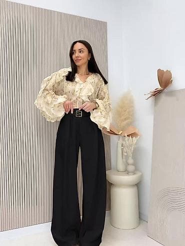 postavljene pantalone: 1650
E — 7