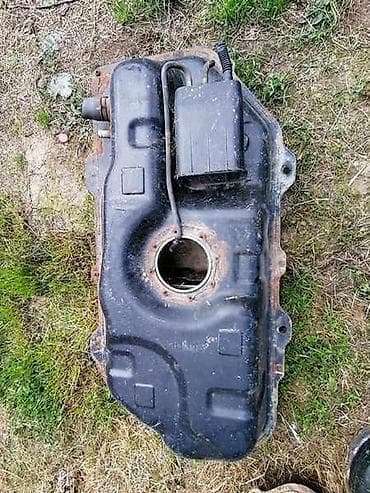 slike auta: | REZERVOAR ZA HYUNDAI GETZ | Jos mnogo delova za Hyundai Getz — 1