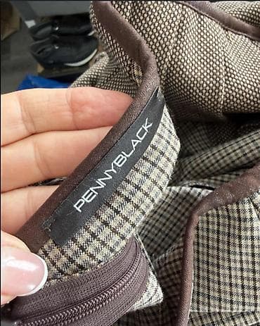nike 1 air max: Prelepa, elegantna i za svaku priliku Max Mara Penny Black suknja — 3