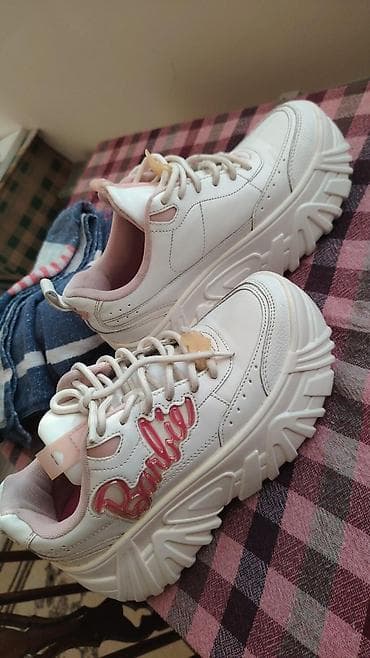 sandale bez boje: Bershka Barbie patike – bele chunky/sneakers - Model: Bershka x — 1