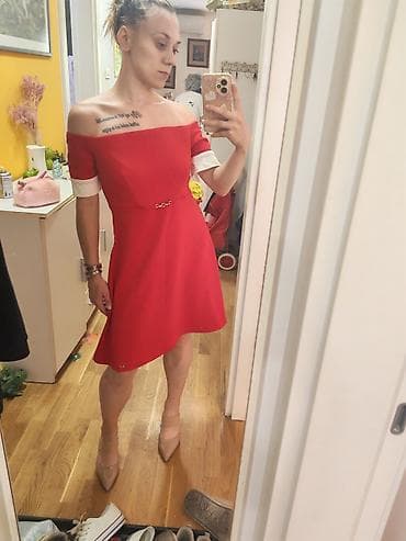 Elegantna haljina S
Mayo chix na lalafo.rs Elegantna haljina S
Mayo chix