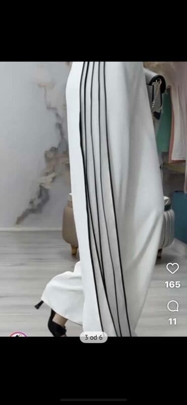 lidl kombinezon: Elegantni ženski kombinezon – belo-crni - Kroj: bez rukava, gornji — 3