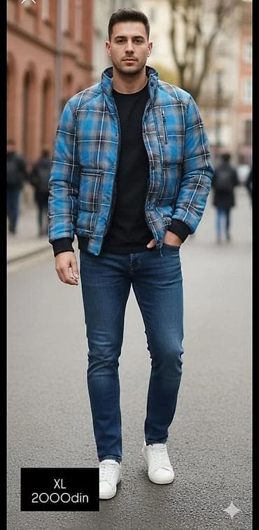 Muška zimska jakna, teget-plava karirana šara. Model sa punjenjem