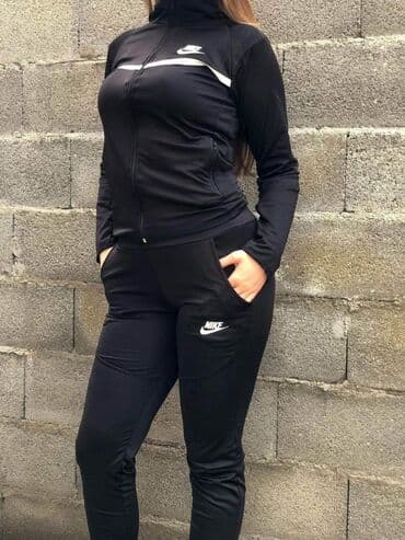 mokra likra trenerke: Mokra likra m,l,xl,2xl 
22 eura na seriju,na komad 3100 din — 2