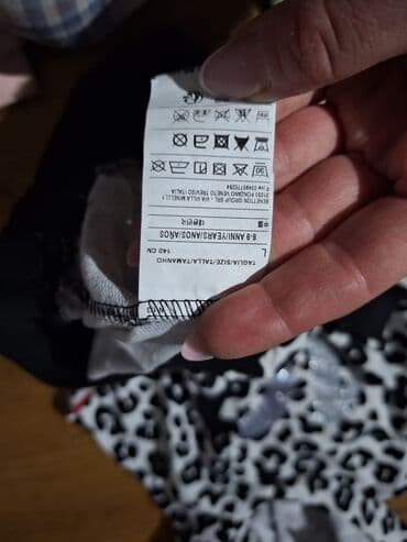 pecati za decu: Benetton, Sa kapuljačom, 140-146 — 3