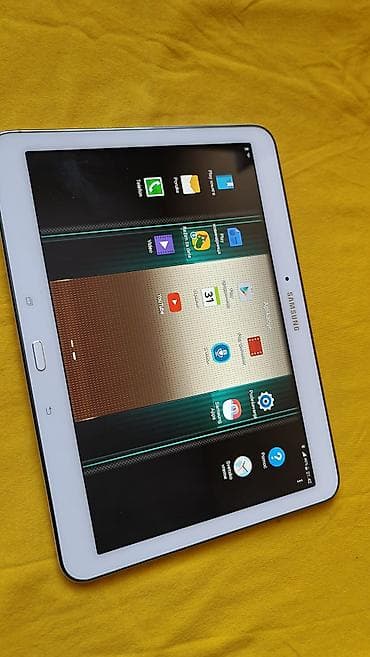 Modems, Broadband & Networking: Samsung Galaxy Tab 4 – 10.1 inča, belo kućište. - Ekran: 10.1" TFT — 2