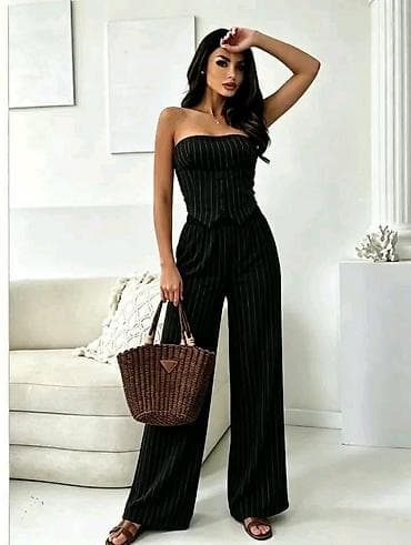 Kompleti: Ženski dvodelni set – korset top i široke pantalone sa pinstripe — 4