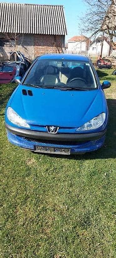 BRANIK ZA PEUGEOT 206 | Imam sve delove za peugeot 206
