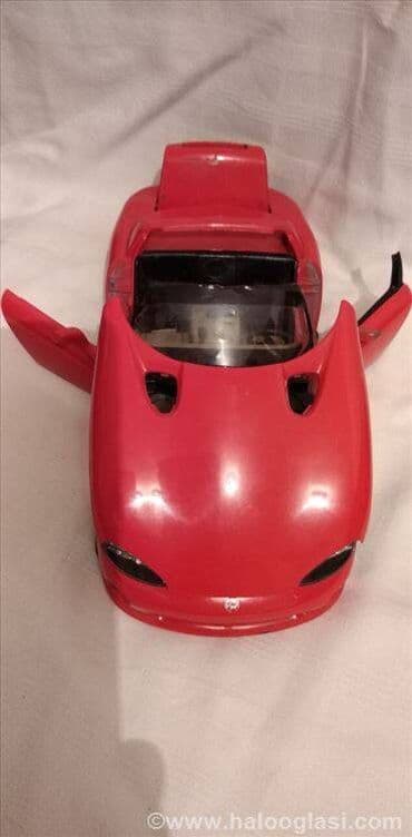autici kolekcionarstvo: Burago Dodge Viper 1 /18, fali STAKLO stavljeno od folije).Fale — 2