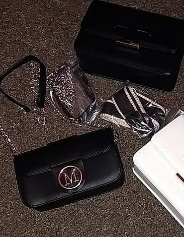 mona torbice crne: Nove torbice
800-1300! — 2