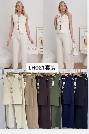 katrin kombinezoni: Komplet
Cena 3100
Uni vel.
V25 — 1