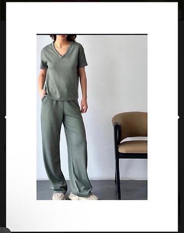 s oliver obuca: Set – majica i pantalone, maslinasto-sive boje. S/M veličina Novo — 1