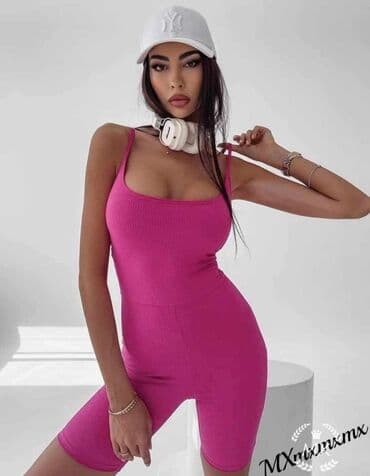 kombinezon svečani: HIT ponuda 
Kombinezon: 1.700 dinara
2kom= 2300 dinara — 1