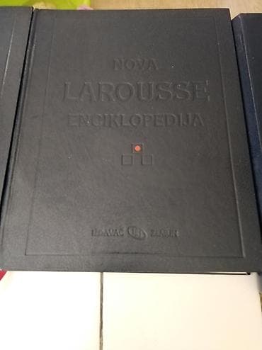desktop racunari prodaja: Nova Larousse enciklopedija – više svezaka na srpskom jeziku. Luksuzna — 3