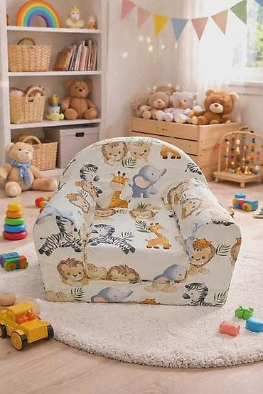 maja plus namestaj: Mala fotelja 🪑 Dimenzije: 55×45 cm ✨ Sedeći deo: 30×30 cm 🛏️ — 3