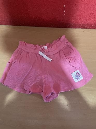 Zenski deciji sorc 122cm za od 6-7 godina odlicno stanje malo nosen na lalafo.rs Zenski deciji sorc 122cm za od 6-7 godina odlicno stanje malo nosen