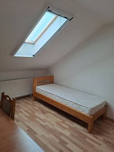 Placevi: Zemun, izdajem sobu Zemun, naselje Nova galenika, izdajem sobu,za — 6