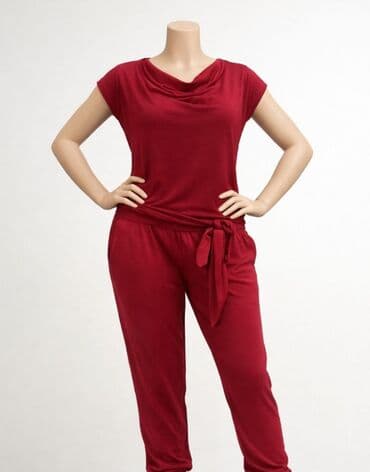 Ženski komplet – bordo kombinezon od mekog pamučnog dresa. - Gornji na lalafo.rs Ženski komplet – bordo kombinezon od mekog pamučnog dresa. - Gornji