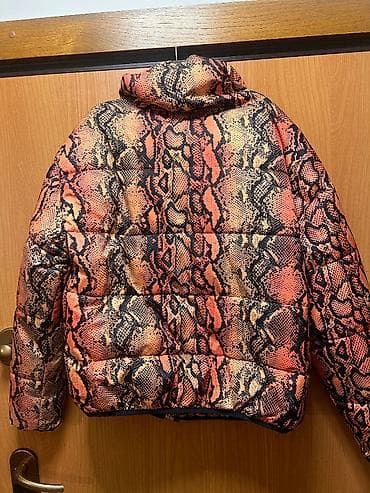 springfield prsluci: Puffer jakna CROPP, ženska, veličina XL. - Model: kratka puffer jakna — 4