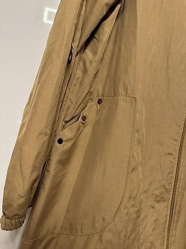 Dresses: Ženski dugi lagani mantil/parka u boji peska. - Kroj: ravna silueta — 4