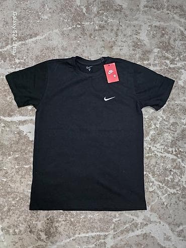 atlet majice muske: Muške majice vezen znak S M L XL 2XL Cena 1800 dinara — 6