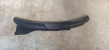 PLASTIKA BRISACA ZA VOLKSWAGEN TOUAREG | Plastika brisaca za Vw
