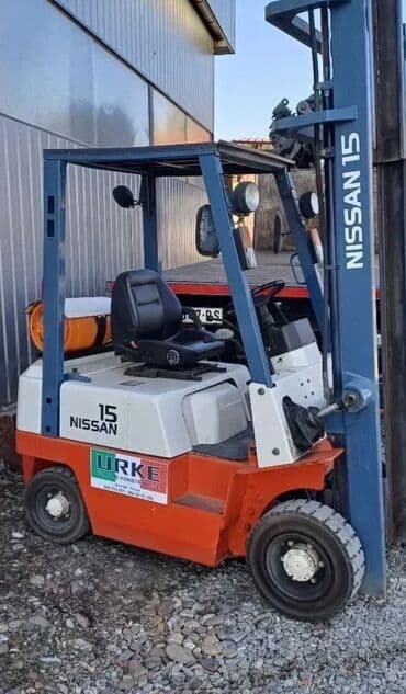 Reklamiranje, štampanje: Kamion sa kranom   Duzina krana 25m   Tovarni prostor 6.30 m x 2.5m    — 5