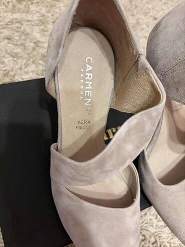 mokasine od prevrnute koze: Sandals, 36 — 5