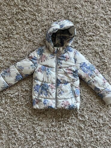 trenerke za devojcice nike: Benetton, Zimska jakna, 122-128 — 1