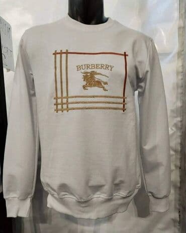 snizenje kupacih kostima: Duksevi na sniženje 2200 din
Ovi modeli trenutno u XL veličini — 4