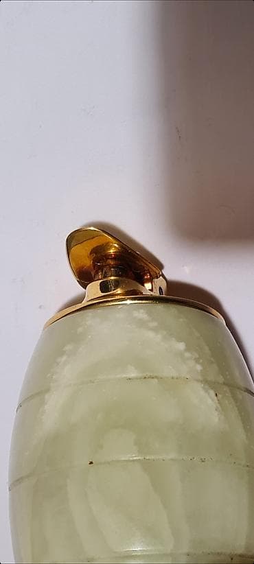 invicta satovi cena: Ronson stoni upaljač od mermera, proizveden sredinom 20. veka.  - — 8