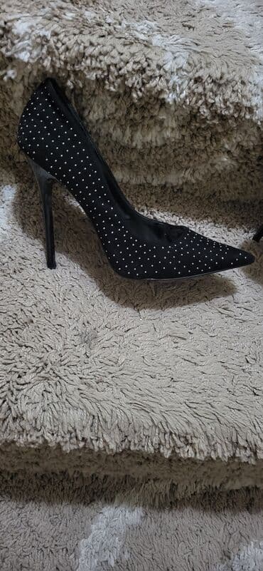 push up helanke novi sad: Pumps, Zara, 39 — 1