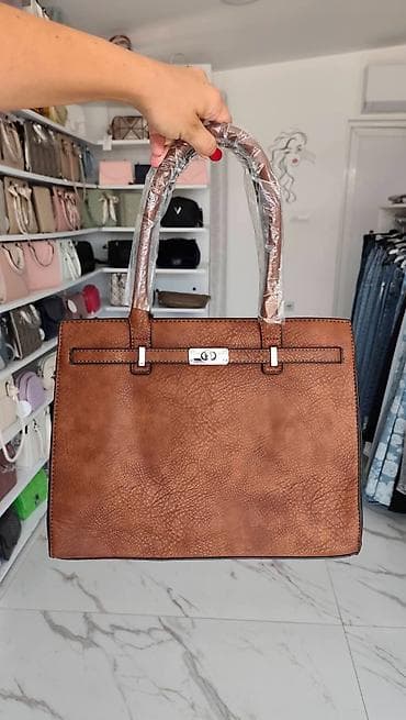 bata zenski novcanici: Elegantna ženska torba – klasičan tote model - Materijal: veštačka — 1