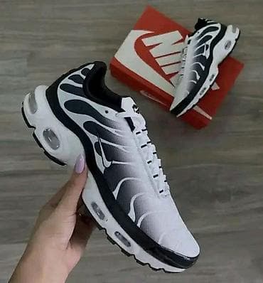 znakovi patika: Nike TN A klasa
Cena: 4999 din
Brojevi: 41-46
PS✨ — 7