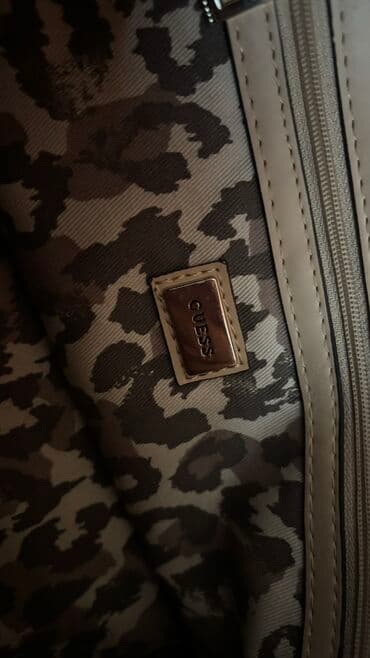 guess bela torba: Shoulder bag, Guess, Material: Leather — 4