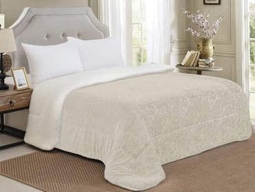 vuneni jorgani kupujemprodajem: Jorgan mikro pliš krzno Dimenzije-200*220(sa radom) 200*200 (štepani) — 6