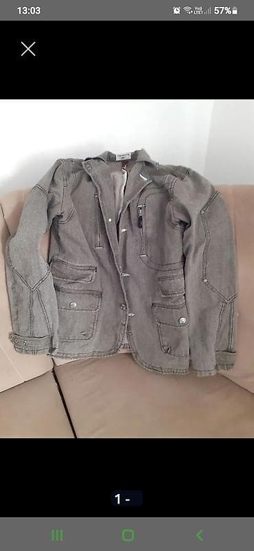 Muška jakna – siva, cargo/utility stil - Veličina: M (oznaka na