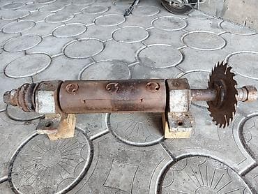 alati kragujevac: Abrihter za obradu drveta,sirina noza je 30,5 cm.Moguca mala korekcija — 3