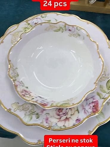 servis za rucavanje porcelan: Servis tanjira – 24 dela Elegantan porculanski set sa floralnim — 1