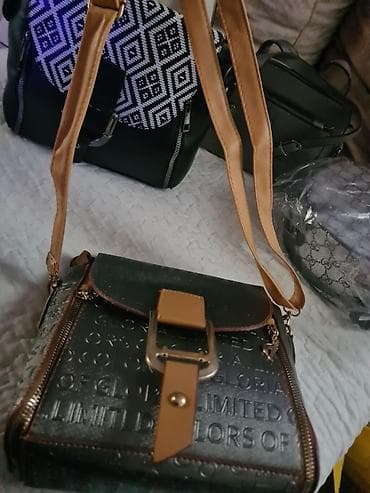 carpisa zenske torbe: Elegantna torbica, Zara, Materijal: Veštačka koža — 8