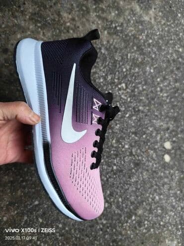 Women's Sneakers and athletic shoes: Nike, 36 — 1