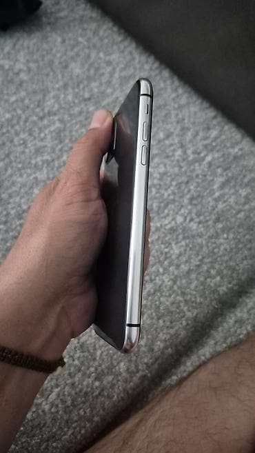 1.500: Apple iPhone 11 – crni - Ekran 6.1", Liquid Retina HD (IPS), True — 8