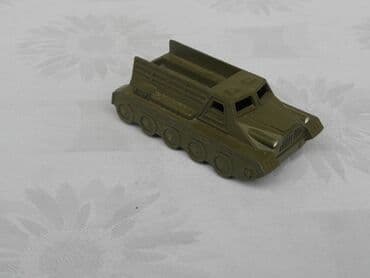 interaktivne plisane igracke: SSSR vojni transporter 8,5 cm. kao nov — 1