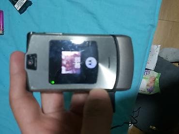 rerna na plin: Motorola v3i verzija sa ulazom zs micro sd karticu.koja dolazi sa njim — 9