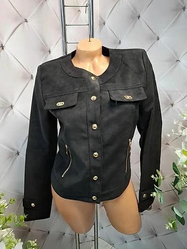 Sweatpants: Ženska jakna od eko antilopa (suede efekat) sa zlatnim detaljima. - — 1